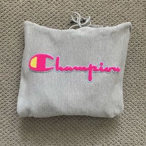 Oversized Champion Hoodie!!